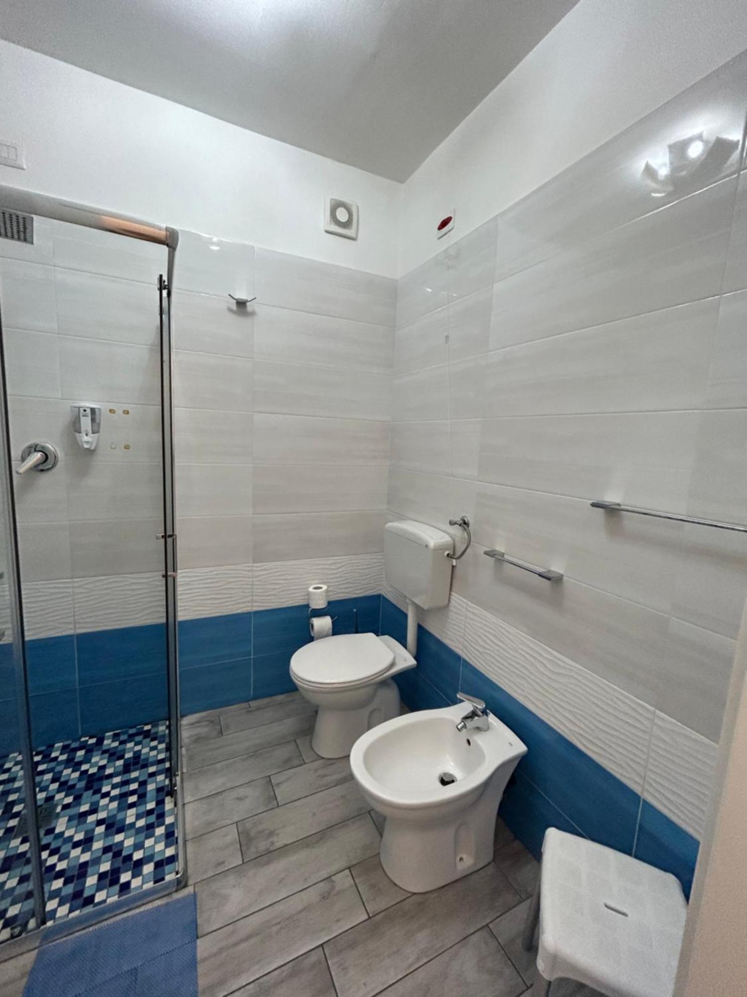 B&B Napoli Centrale N 74 Экстерьер фото