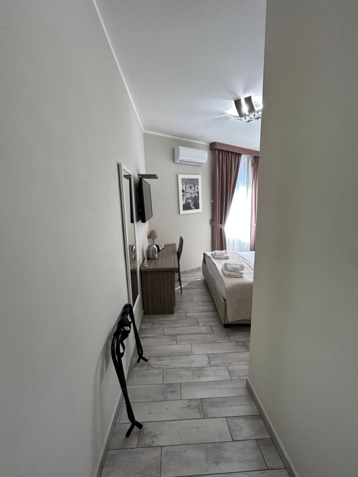 B&B Napoli Centrale N 74 Экстерьер фото