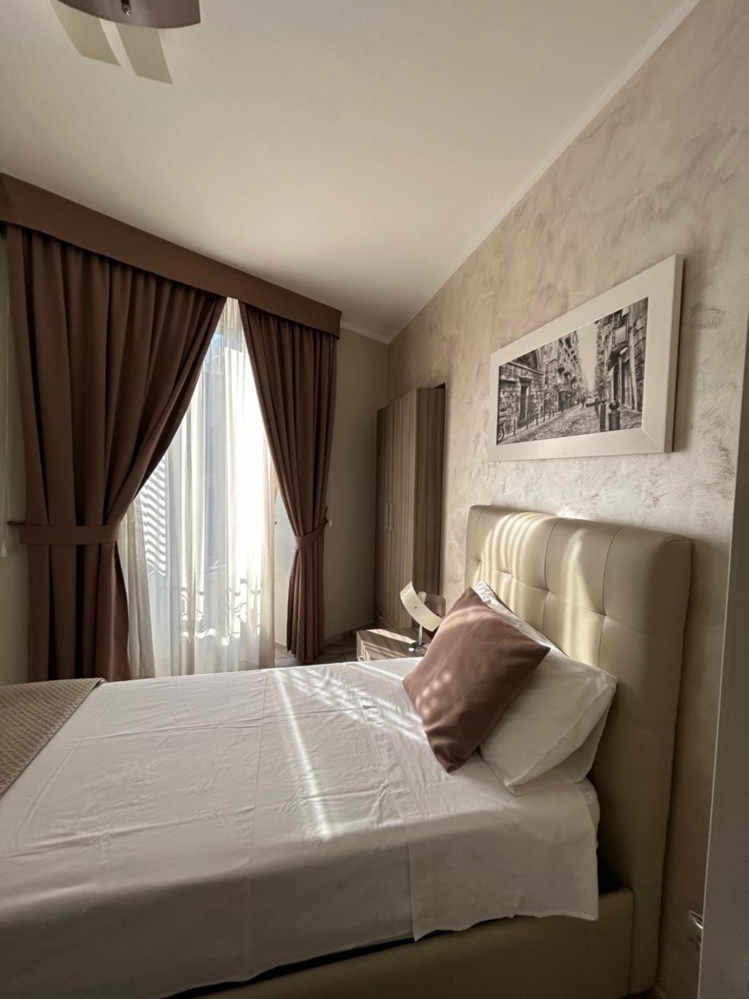 B&B Napoli Centrale N 74 Экстерьер фото