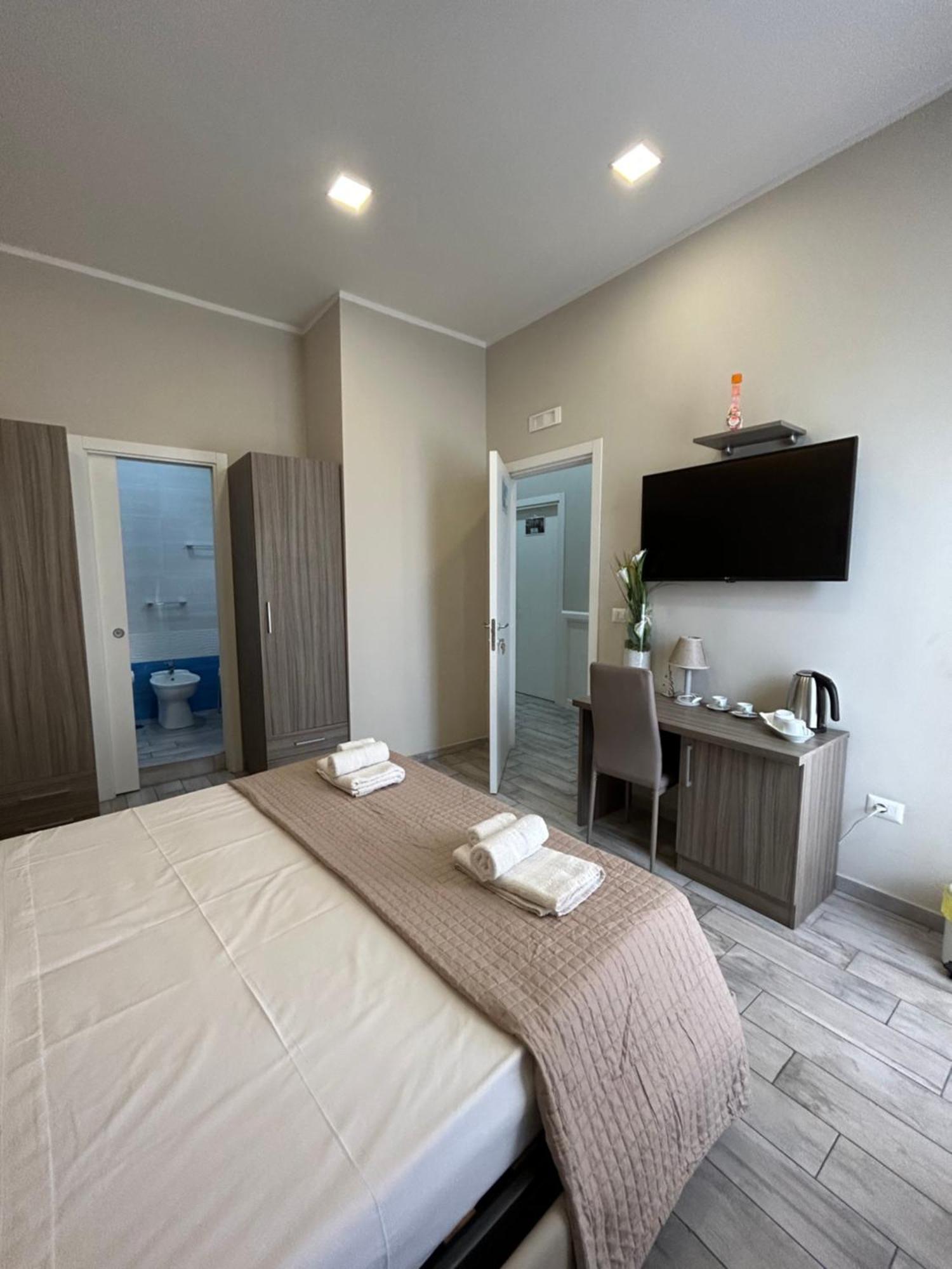 B&B Napoli Centrale N 74 Экстерьер фото