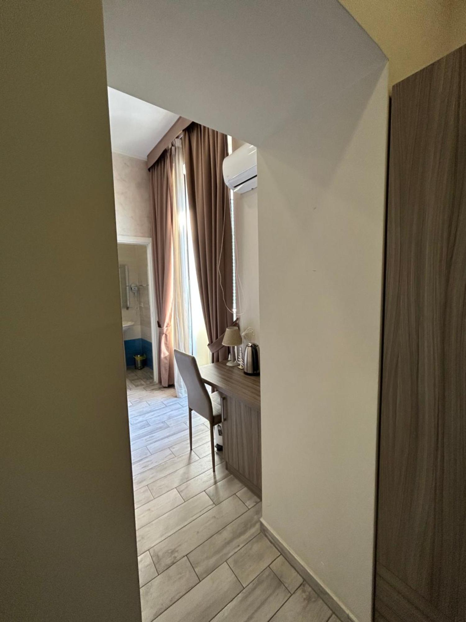 B&B Napoli Centrale N 74 Экстерьер фото